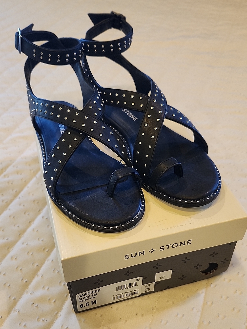 Sun + Stone Black Studded Crisscross Toe-Loop Ankle Sandals NEW W/BOX Sz 6.5M